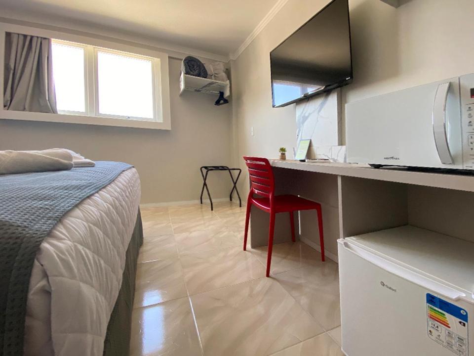 P1 Hotel *